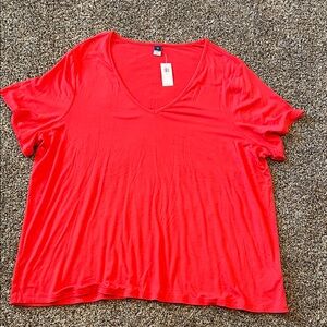 Old Navy Bright Red V-Neck Short Sleeve Tee